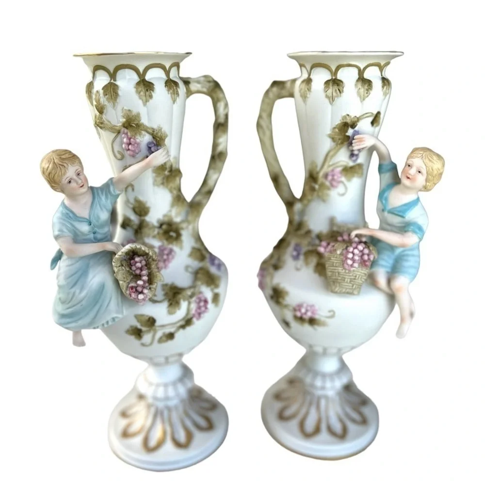1950’S, MCM, ANDREA BY SADEK, BOY & GIRL PORCELAIN VASES. MADE IN JAPAN.